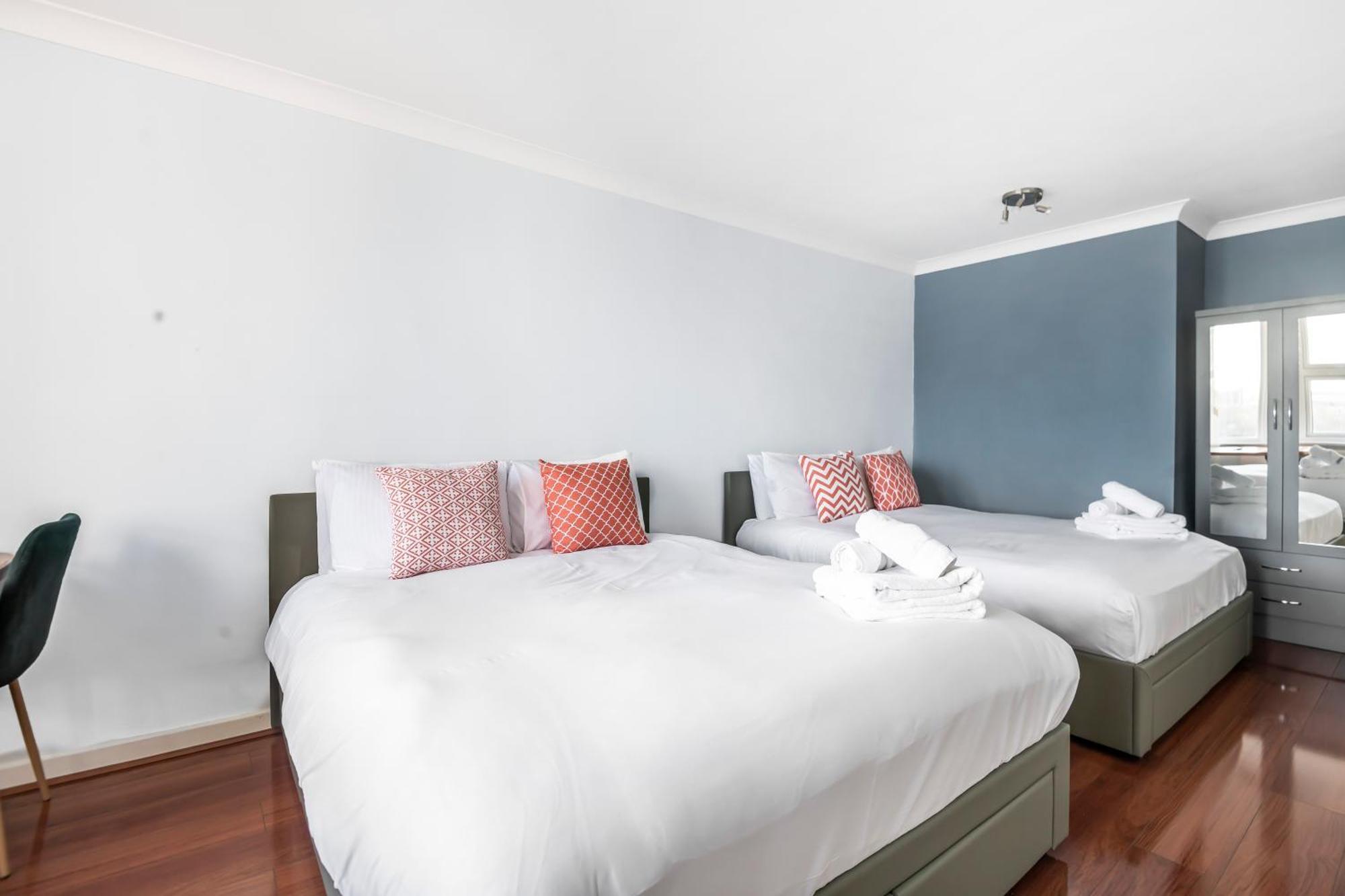 Riverside 3Br With Easy Transport 20Mins To City Centre ลอนดอน ภายนอก รูปภาพ